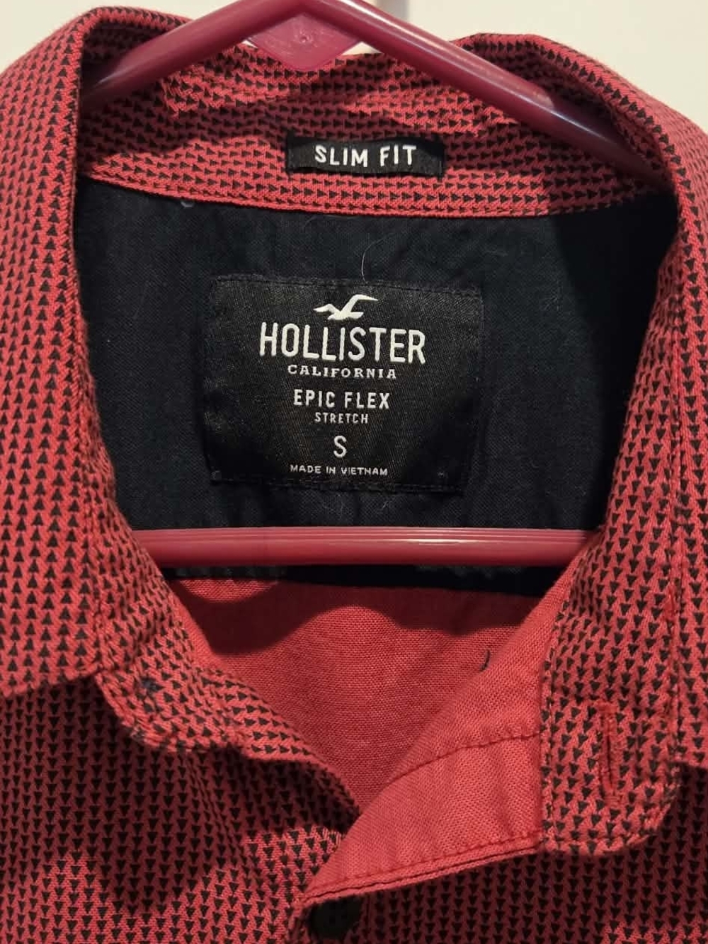 Hollister Red Patterned Slim Fit Men’s Button-Down Shirt